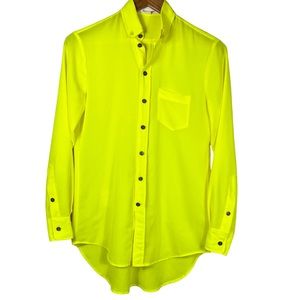 TWO by VINCE CUMUTO Neon Yellow Long Sleeve Button Down Blouse Top Size XS